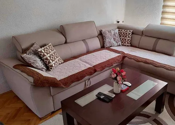 Аголна гарнитура Santiago – елегантна и удобна гарнитура за секојдневен одмор – Almak
